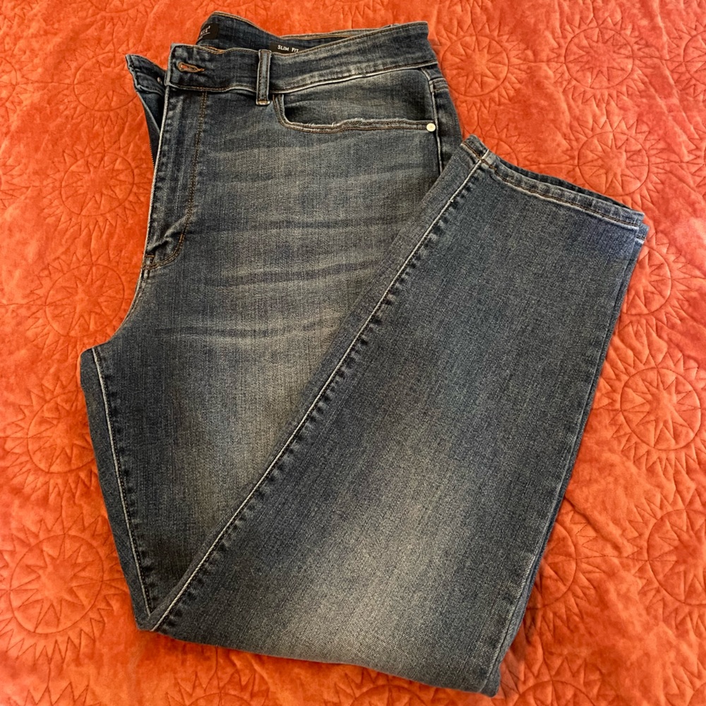 Judy Blue Mid Rise Slim Fit Jeans